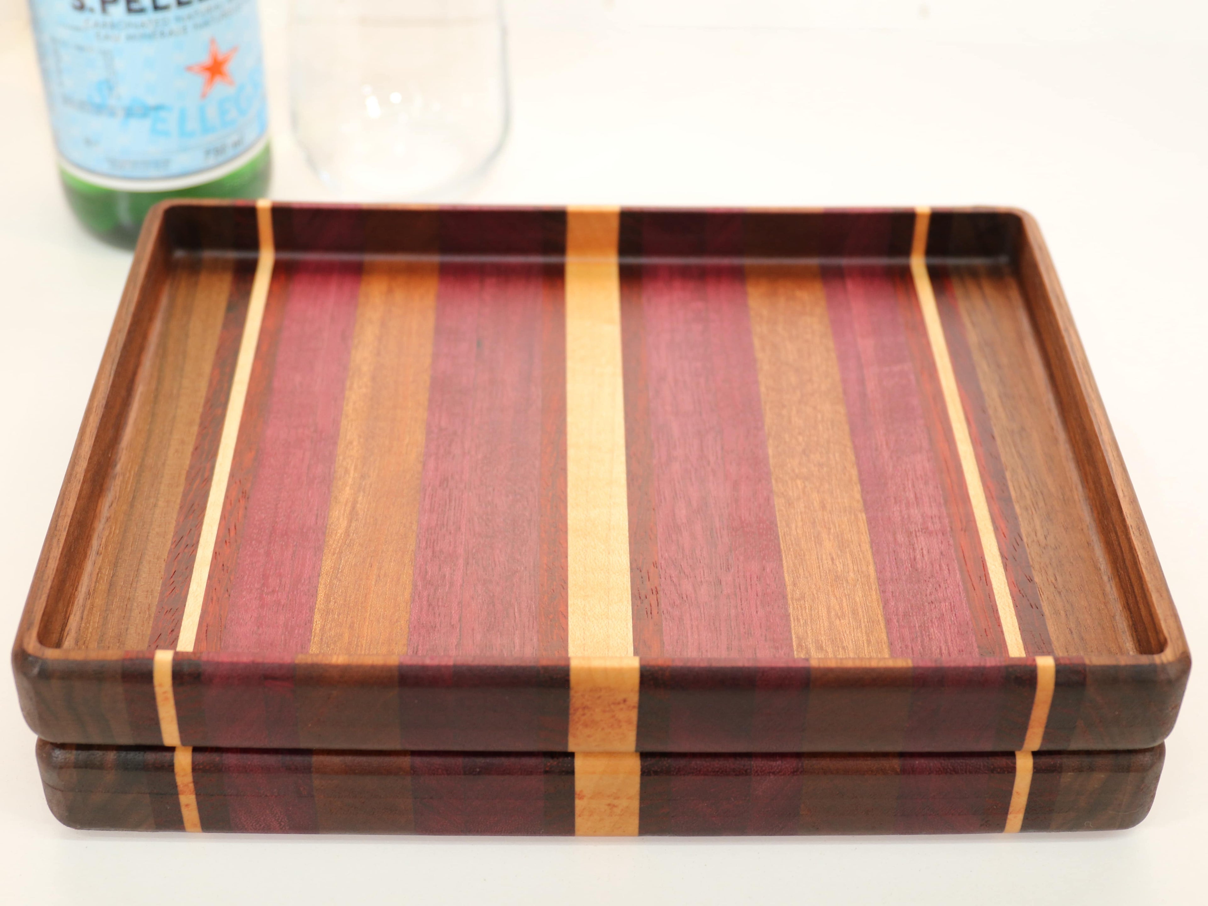 Rectangular catch-all tray